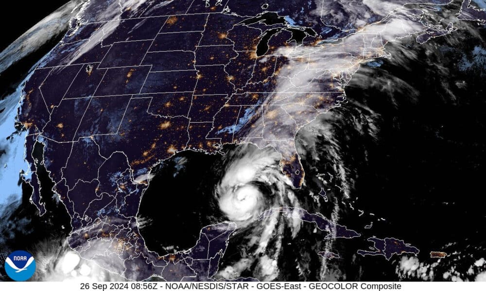 Imagen del avance del huracán Helene. EFE/NOAA