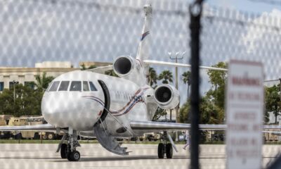 Un avión que, según las autoridades, pertenece al presidente venezolano Nicolás Maduro se encuentra en el Aeropuerto Ejecutivo de Fort Lauderdale en Fort Lauderdale, Florida, EE.UU., el 02 de septiembre de 2024. EFE/EPA/Cristobal Herrera-Ulashkevich