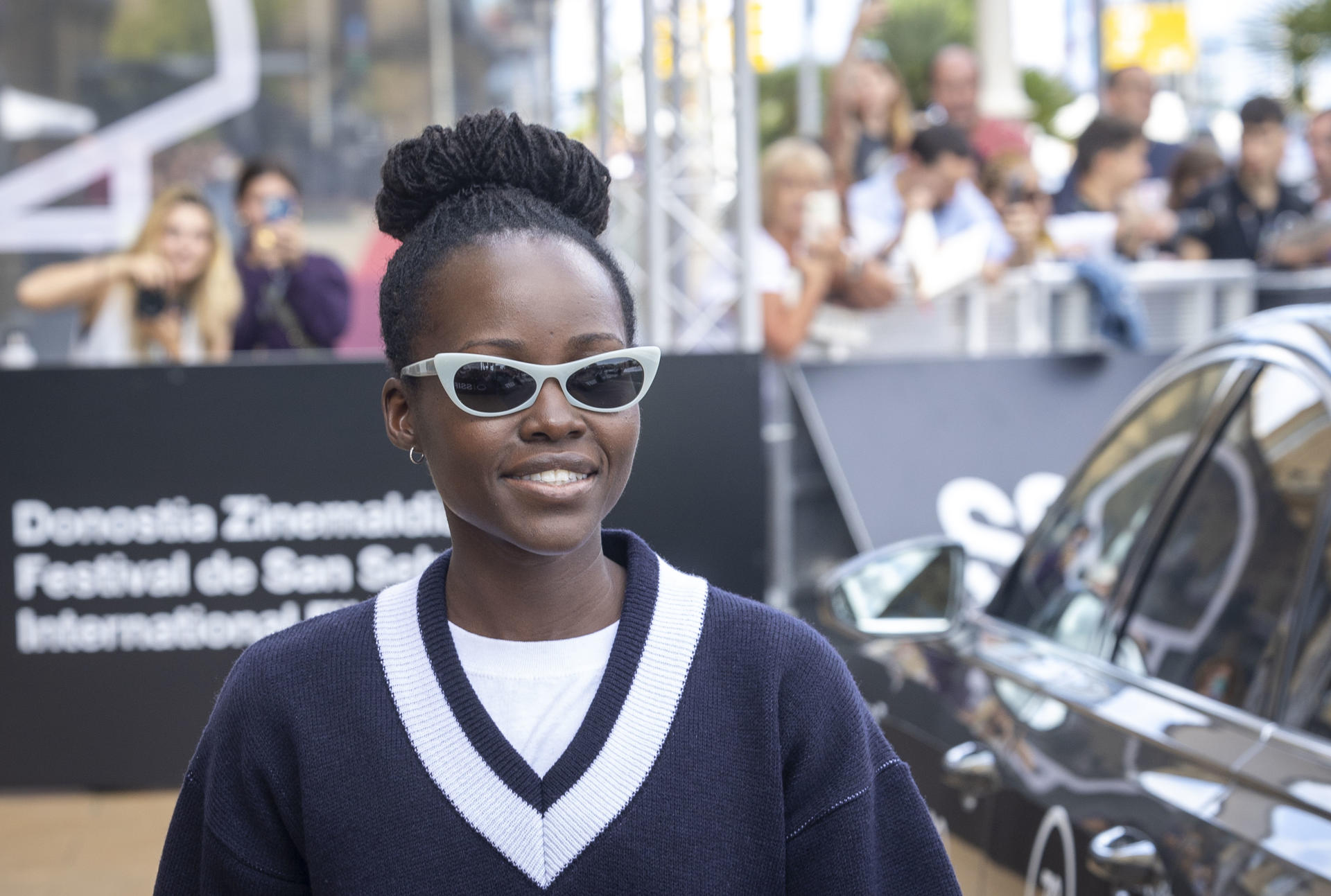 Fotografía de la actriz Lupita Nyong'o a su llegada este 21 de septiembre de 2024 al hotel que aloja a los invitados del 72 Festival Internacional de Cine de San Sebastián. EFE/Javier Etxezarreta