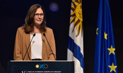 La ministra de Industria, Energía y Minería de Uruguay, Elisa Facio, habla durante el V Foro de Inversión Europea este lunes, en Montevideo. EFE/ Federico Gutiérrez