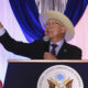 El embajador de Estados Unidos en México, Ken Salazar, habla durante una rueda de prensa este viernes, en el Consulado de su país en Ciudad Juárez (México). EFE/ Luis Torres