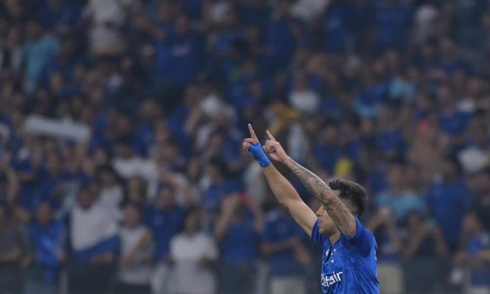 Kaio Jorge de Cruzeiro celebra su gol en el partido de vuelta de cuartos de final de la Copa Sudamericana. EFE/ Joao Guilherme