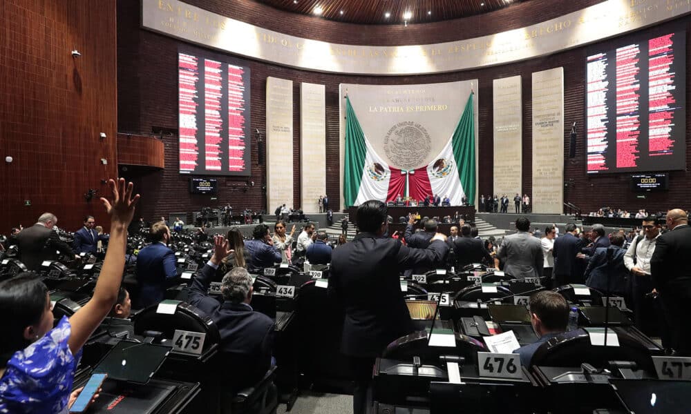 Fotografía cedida por la Cámara de Diputados de una sesión ordinaria este martes, en Ciudad de México (México). EFE/Cámara de Diputados/SOLO USO EDITORIAL/SOLO DISPONIBLE PARA ILUSTRAR LA NOTICIA QUE ACOMPAÑA (CRÉDITO OBLIGATORIO)