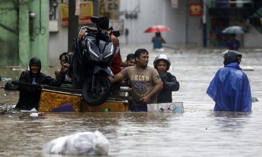 Inundaciones en Filipinas por la tormenta Yagi.
EFE/EPA/ROLEX DELA PENA