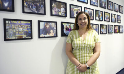 La congresista demócrata por Colorado, Yadira Caraveo, posa durante una entrevista con EFE este lunes, en la sede del Partido Demócrata en Washington (Estados Unidos). EFE/ Lenin Nolly