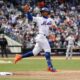 Fotografía de archivo del paracortos de los Mets de Nueva York Francisco Lindor. EFE/JASON SZENES