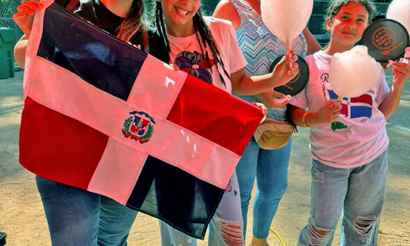 Festival Dominicano unió a decenas