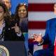 Combo de dos fotografías de la vicepresidenta estadounidense y candidata demócrata a la Casa Blanca, Kamala Harris (i), y su rival republicano, el expresidente Donald Trump (2017-2021). EFE/ Rebecca Droke / Jim Lo Scalzo