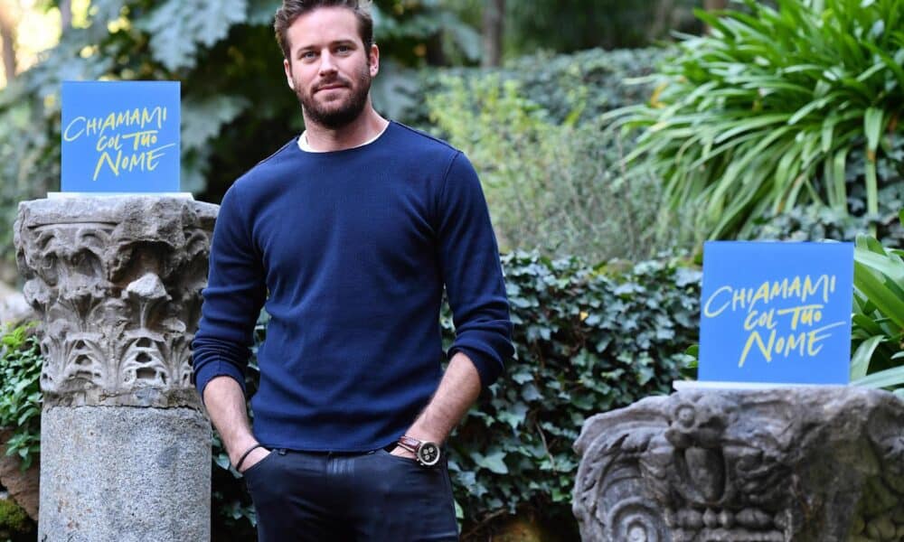 Fotografía de archivo en donde el actor estadounidense Armie Hammer posa como promoción a la película 'Call Me By Your Name' en Roma, Italia. EPA/ETTORE FERRARI