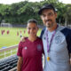 Kenio González, entrenador de la selección española femenina sub-17, y la jugadora Martina González, posan durante una entrevista con EFE en el Parque del Este en Santo Domingo. EFE/ Orlando Barría