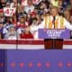 El expresidente estadounidense y candidato presidencial republicano Donald J. Trump habla durante un evento de campaña en el Resch Center en Green Bay, Wisconsin, EE. UU., el 30 de octubre de 2024.EFE/EPA/Jeffery Phelps