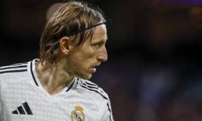 Foto de archivo del centrocampista croata del Real Madrid, Luka Modric, durante el encuentro correspondiente a la fase regular de la Liga de Campeones del martes contra el Borussia Dortmund en el estadio Santiago Bernabéu. EFE/Juanjo Martín.