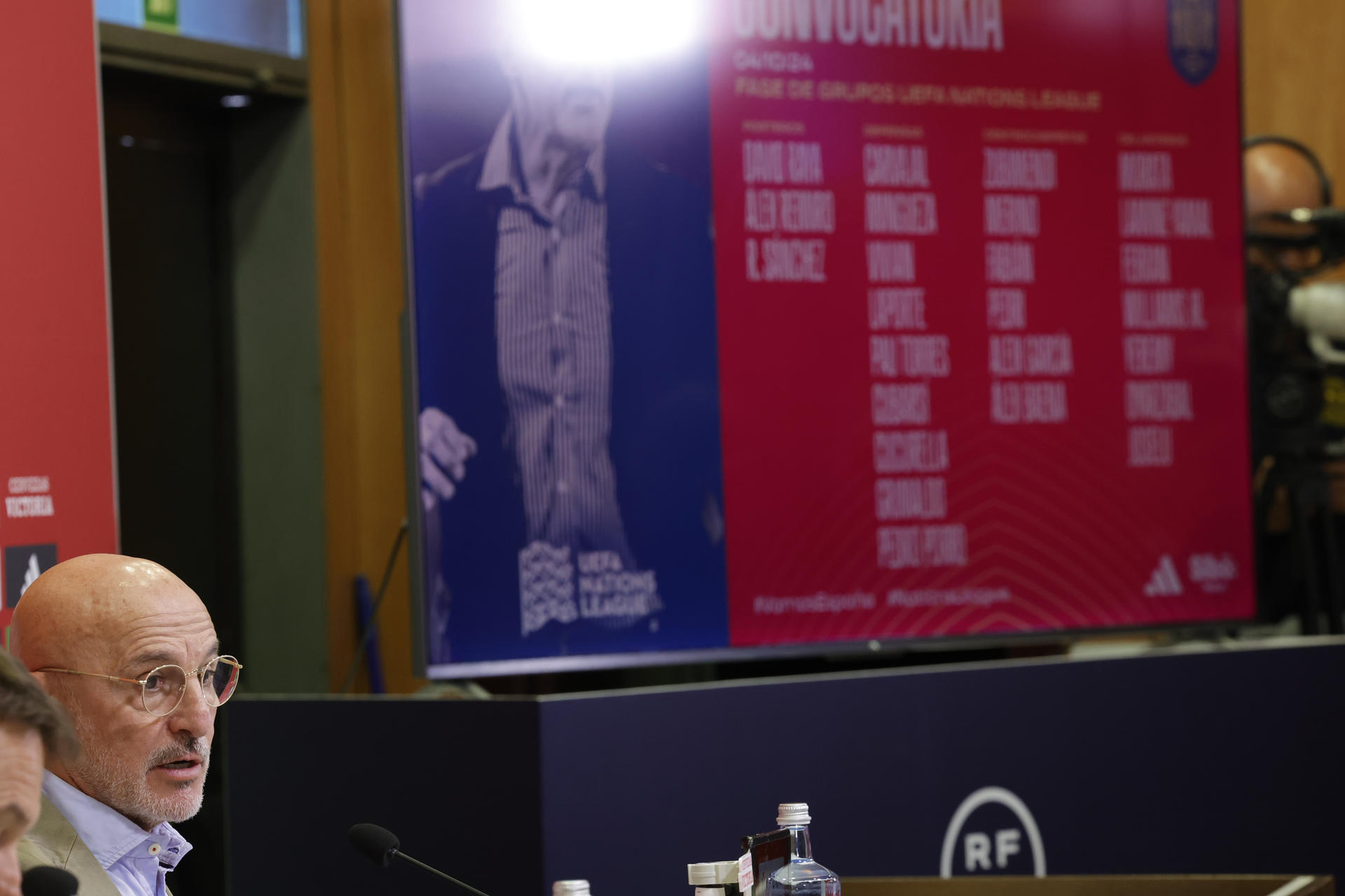 Luis de la Fuente, durante la rueda de prensa de este viernes. EFE/ Zipi