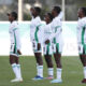 Shakirat Moshood (i) celebra su gol con sus compañeras de Nigeria en el partido del grupo A del Mundial Femenino sub-17 ante Nueva Zelanda en el estadio de Cibao, en Santiago de los Caballeros (República Dominicana). EFE/ Diana Sánchez