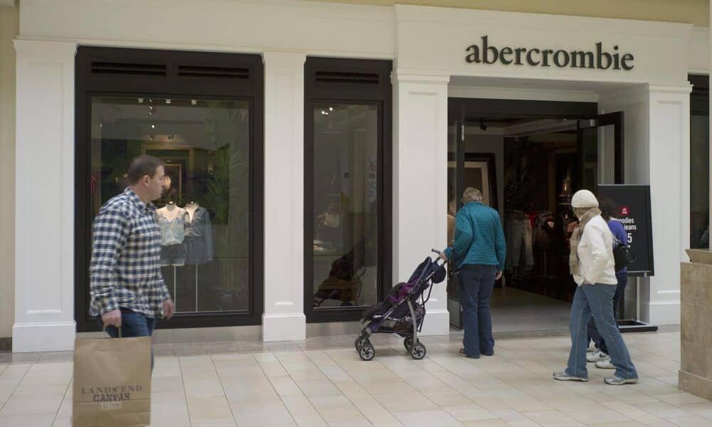 Fotografía de archivo de un local comercial de Abercrombie & Fitch. EFE/CJ Gunther