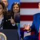 Combo de dos fotografías de la vicepresidenta estadounidense y candidata demócrata a la Casa Blanca, Kamala Harris (i), y su rival republicano, el expresidente Donald Trump (2017-2021). EFE/ Rebecca Droke / Jim Lo Scalzo