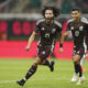 César Huerta (i) de México celebra un gol ante Estados Unidos, este martes durante un partido amistoso en el Estadio Akron, en Guadalajara (México). EFE/ Francisco Guasco