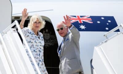 El rey Carlos III y la reina Camila a la conclusión de su visita a Australia.
EFE/EPA/BIANCA DE MARCHI / POOL NO ARCHIVING AUSTRALIA AND NEW ZEALAND OUT