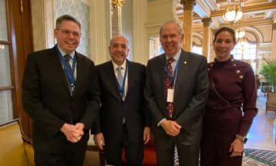 Fotografía cedida por Ficohsa de Camilo Atala, CEO de Grupo Ficohsa, acompañado de otros asistentes en la 3ª Reunión Anual en la sede del Banco Interamericano de Desarrollo (BID) en Washington D.C. (EE. UU). EFE/ Ficohsa