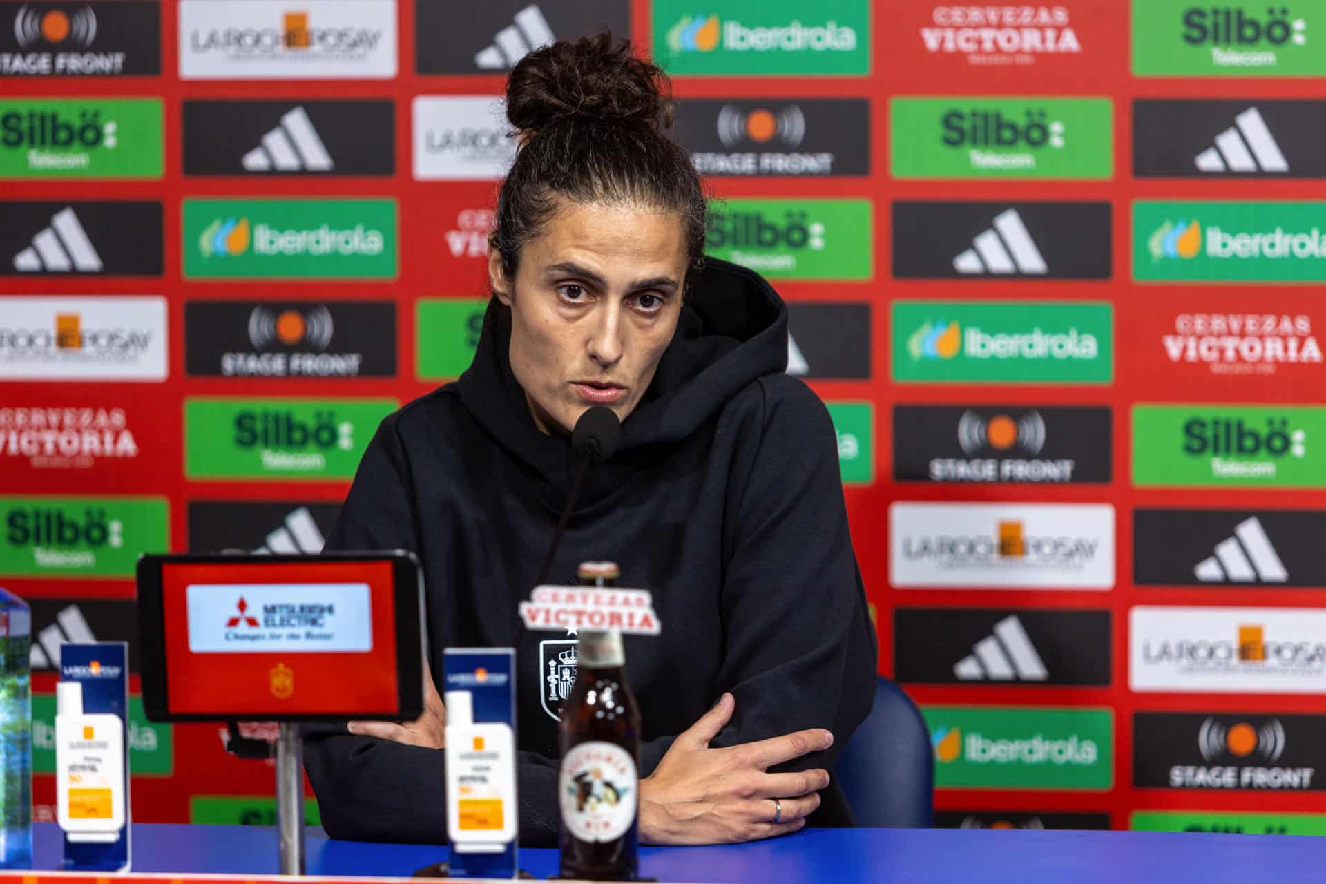 La seleccionadora nacional del equipo absoluto femenino de fútbol, Montse Tomé, ofrece una rueda de prensa con motivo del encuentro amistoso de mañana entre España y Canadá. EFE/Jero Morales