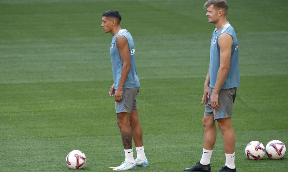 Sorloth y Molina, en una foto de archivo durante un entrenamiento. EFE/Chema Moya