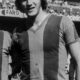 Fotografía de archivo, tomada el 29-7-1974 con la camiseta del FC Barcelona, del exfutbolista y entrenador neerlandés Johan Neeskens, que ha fallecido a los 73 años. EFE/Archivo