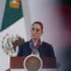 La presidente de México Claudia Sheinbaum, habla este miércoles durante una rueda en Palacio Nacional de la Ciudad de México (México).  EFE/ Isaac Esquivel