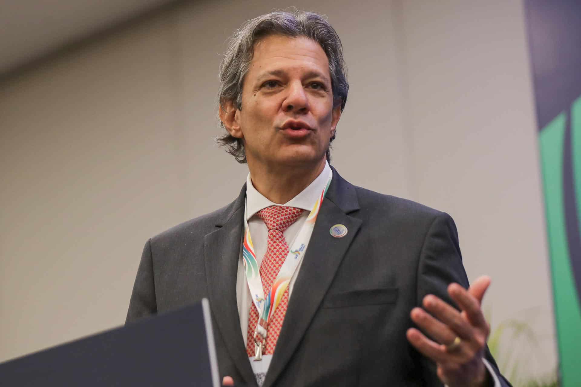 Fotografía de archivo en donde se ve al ministro de Hacienda de Brasil, Fernando Haddad. EFE/ André Coelho