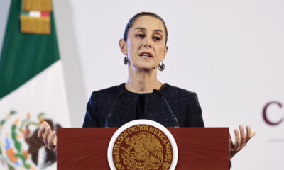 La presidenta de México, Claudia Sheinbaum, participa este miércoles durante su conferencia de prensa matutina en Palacio Nacional, en la Ciudad de México (México). EFE/ José Méndez