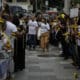 Los familiares de Marielle Franco: su padre, Antônio Francisco da Silva Neto (c-i); su hermana, Anielle Franco (c), y su madre, Marinete da Silva (c-d), llegan al juicio por el asesinato de la concejala este miércoles, en Río de Janeiro (Brasil). EFE/ Antonio Lacerda