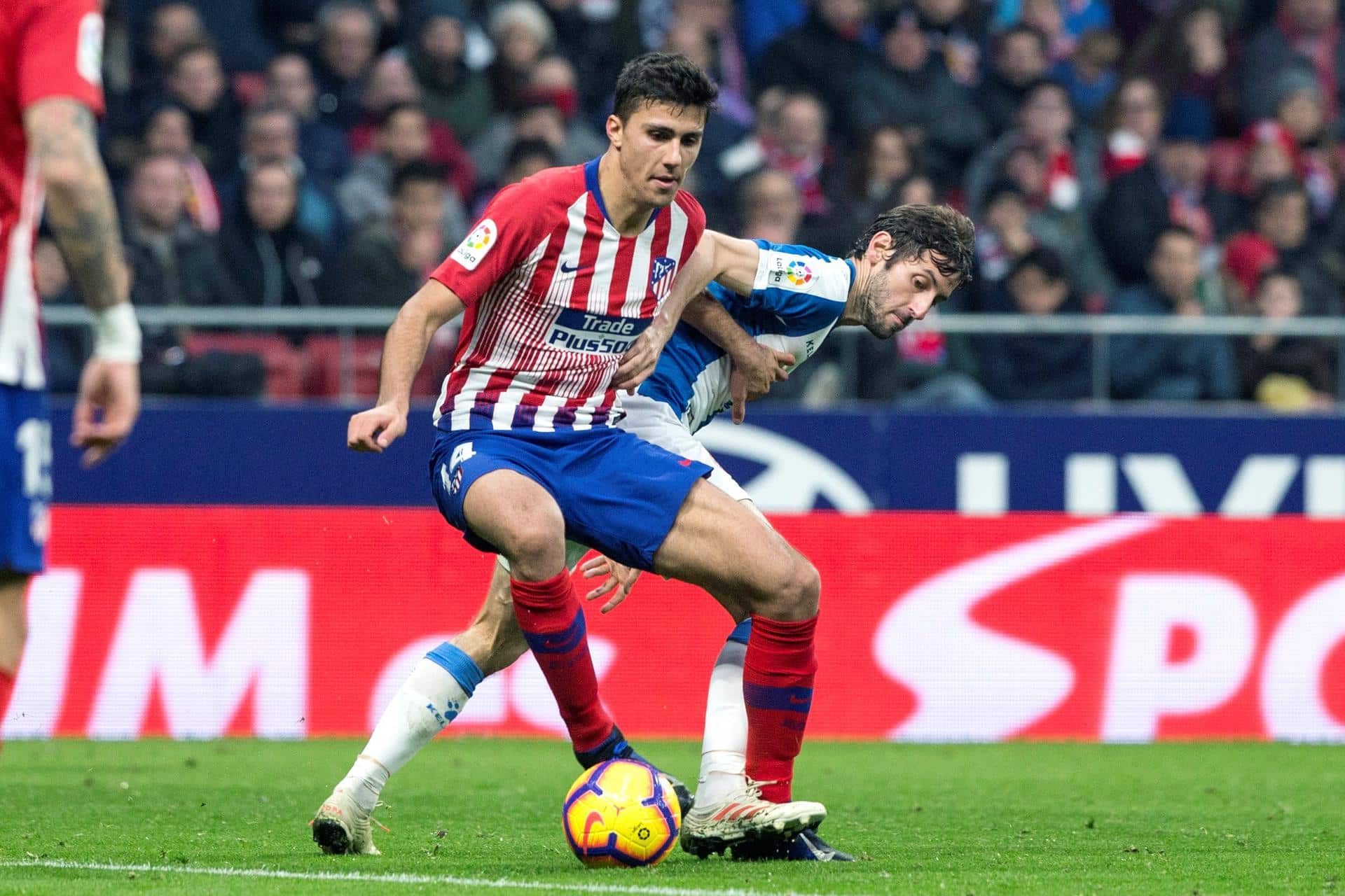 Rodrigo Hernández (i), durante su etapa en el Atlético de Madrid, en una foto de archivo. EFE/Rodrigo Jimenez