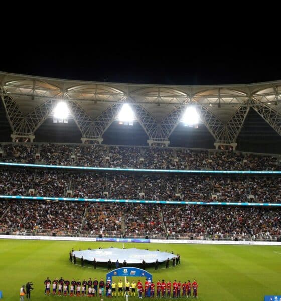 Imagen de estadio Rey Abdullah, en la ciudad de Yeda (Arabia Saudí), previa a la semifinal de la Supercopa de España que disputaron en 2020 el Atlético de Madrid y el FC Barcelona. En la edición de 2025, la competición regresa a este recinto. EFE/ JuanJo Martín