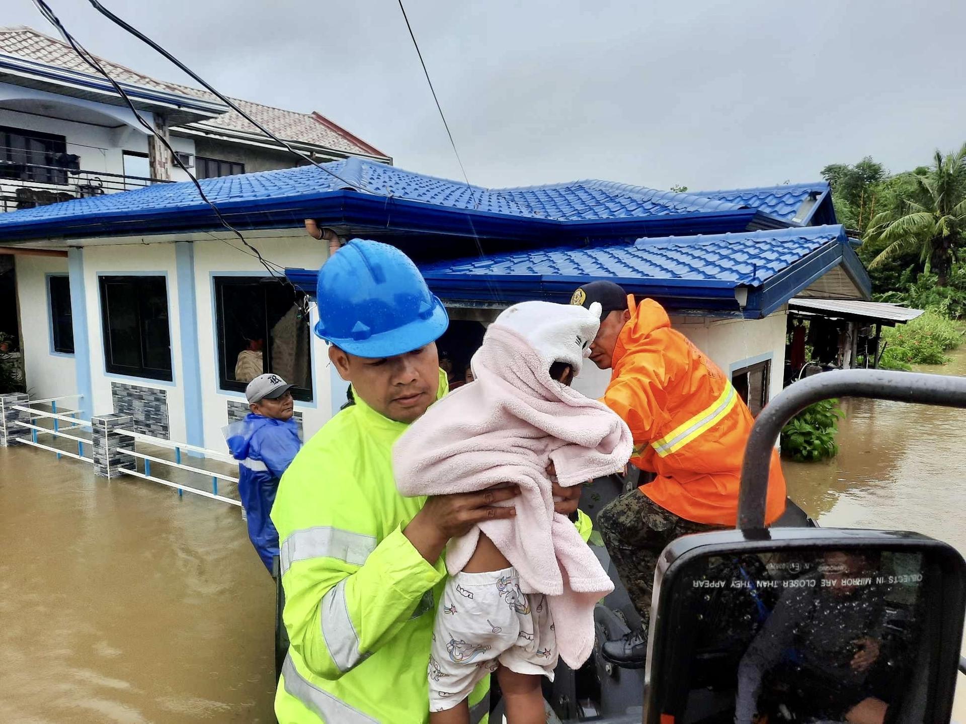 Inundaciones en el norte de Filipinas por los efectos del tifón Krathon. 
EFE/EPA/INPPO / HANDOUT HANDOUT EDITORIAL USE ONLY/NO SALES