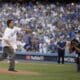 "No tengo miedo cuando estoy lanzando", confesó la leyenda de las Grandes Ligas, el lanzador mexicano Fernando Valenzuela, quien falleció el martes 22 de octubre y un día 23, como el de hoy, pero de 1981, apareció en el montículo para ayudar a los Dodgers de Los Ángeles a conquistar la Serie Mundial que para entonces perdían con los Yanquis de Nueva York. Foto archivo EPA/Mike Nelson