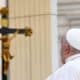 Imagen de archivo del Papa Francisco en una audiencia en San Pedro del Vaticano. EFE/EPA/MAURIZIO BRAMBATTI