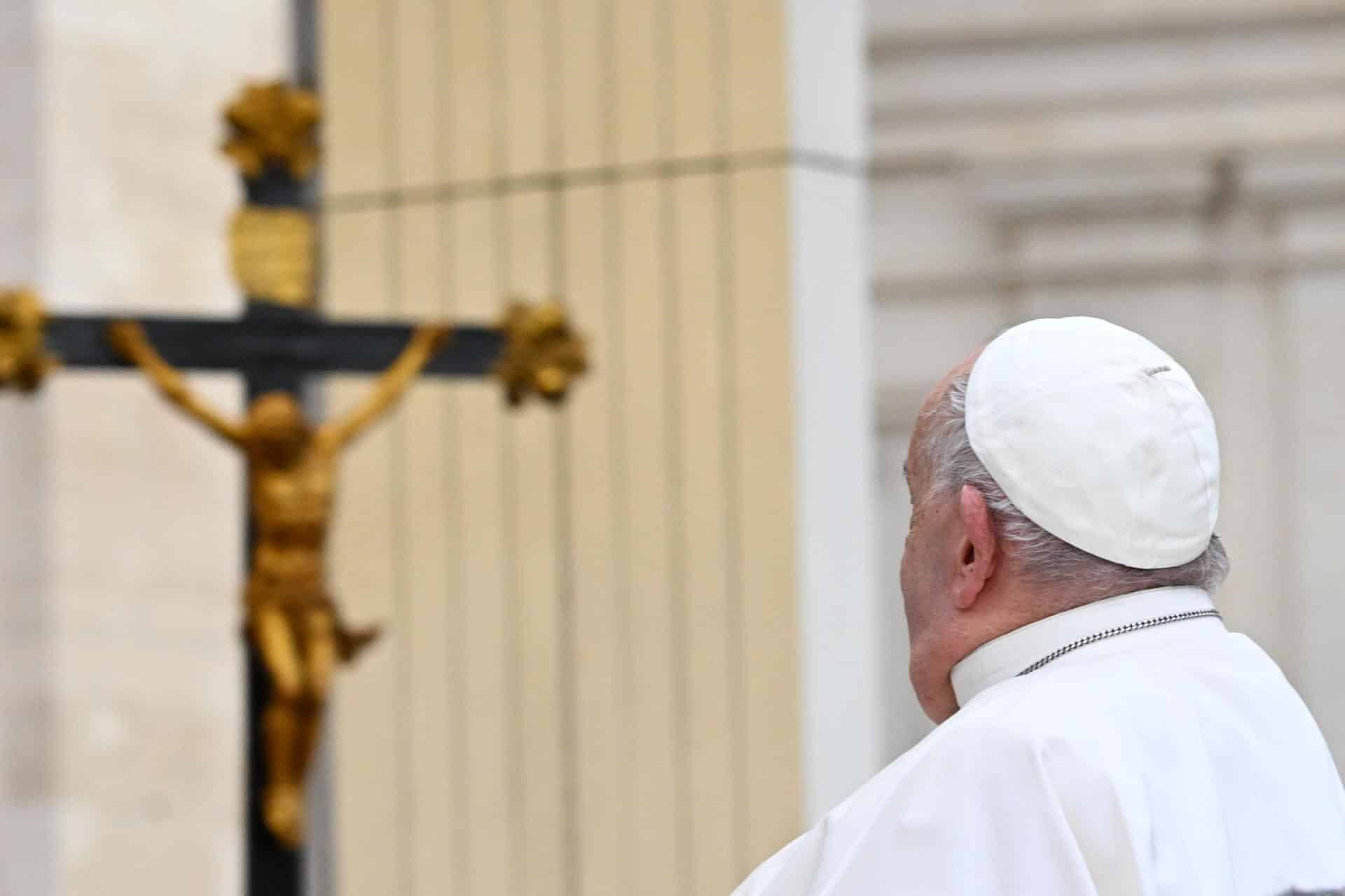 Imagen de archivo del Papa Francisco en una audiencia en San Pedro del Vaticano. EFE/EPA/MAURIZIO BRAMBATTI