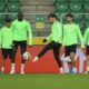 Jugadores del Betis entrenan antes de su partido contra el Legia de Varsovia, en una foto de archivo. EFE/EPA/LESZEK SZYMANSKI POLAND OUT