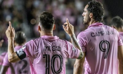 Lionel Messi del Inter de Miami junto a su compañero de equipo, el delantero Leonardo Campana. EFE/EPA/CRISTÓBAL HERRERA-ULASHKEVICH