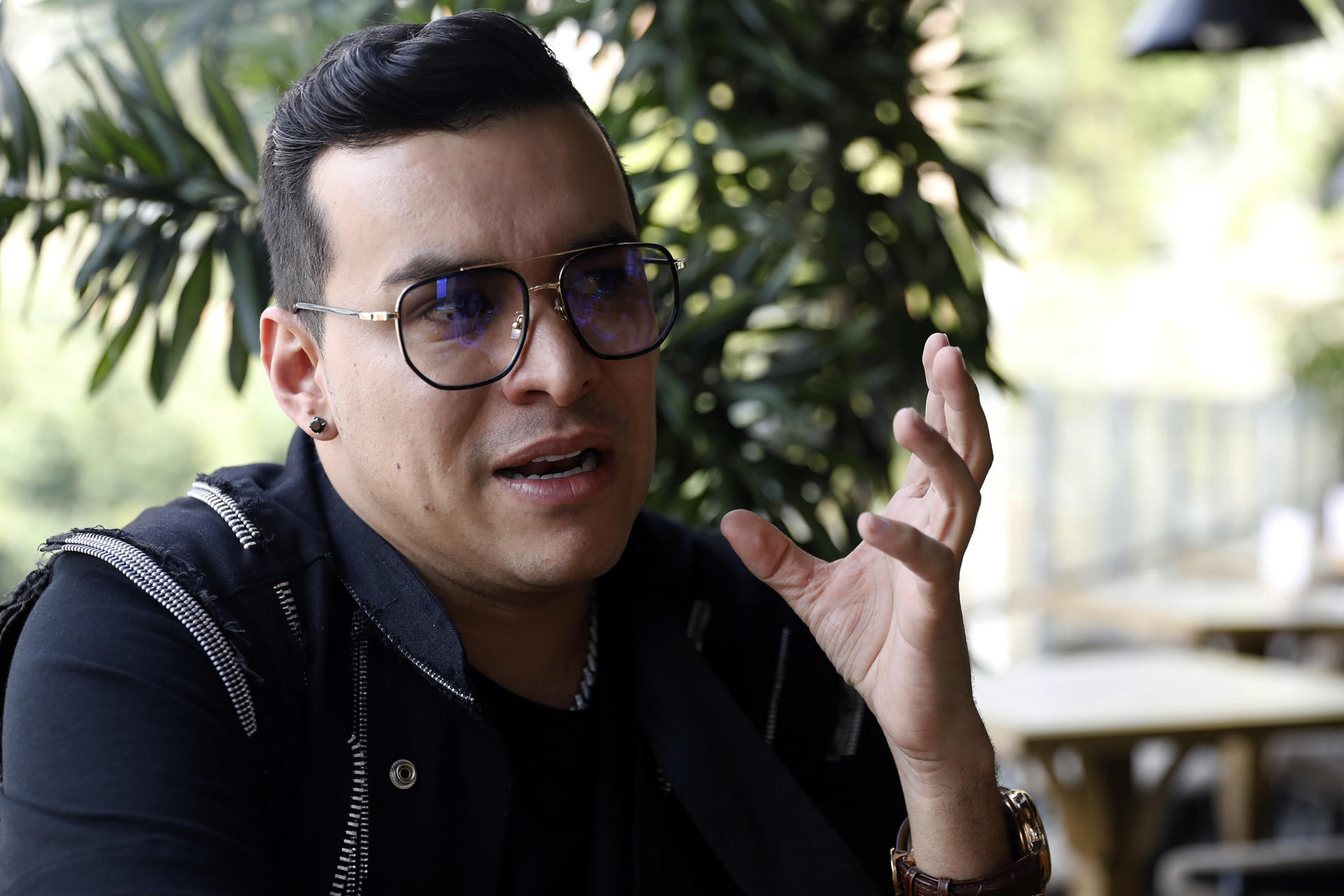 Fotografía de archivo del cantante colombiano Yeison Jiménez durante una entrevista con EFE el 29 de febrero de 2024 en Medellín (Colombia). EFE/ Luis Eduardo Noriega Arboleda