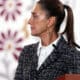 La presidenta de México, Claudia Sheinbaum, participa durante su conferencia de prensa matutina este lunes en Palacio Nacional de la Ciudad de México (México). EFE/Mario Guzmán