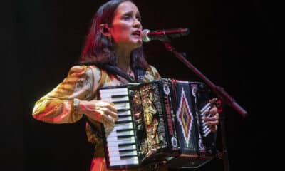 Foto de archivo de la cantante mexicana Julieta Venegas. EFE/Marcial Guillén