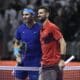 Los tenistas Novak Djokovic y Rafel Nadal (d) antes de empezar el partido del Six Kings Slam que se disputa en Arabia Saudita. EFE/EPA/STR