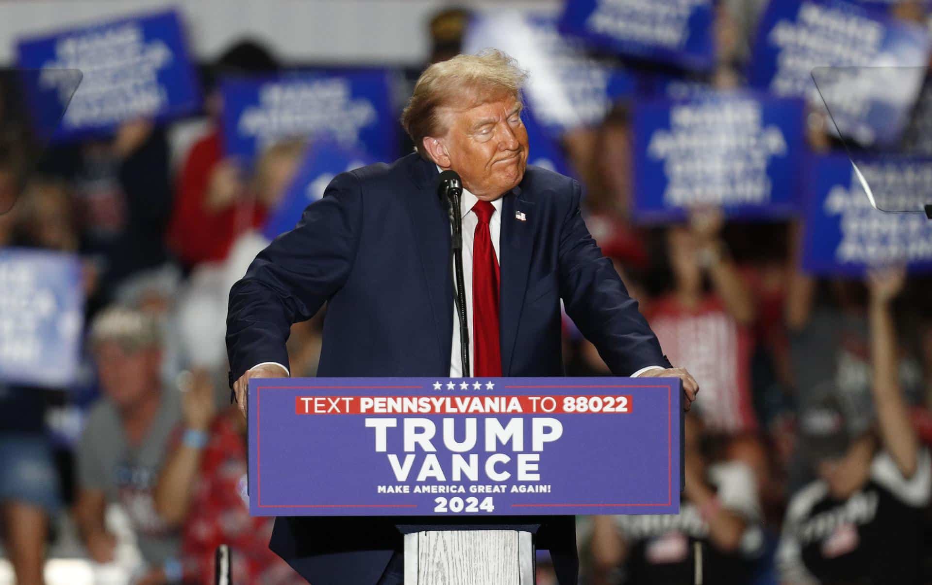 Fotografía de archivo del expresidente de EE.UU., Donald Trump. EFE/EPA/DAVID MAXWELL