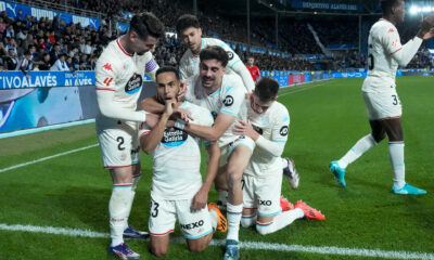 Anuar celebra el 1-3. EFE/ ADRIAN RUIZ HIERRO