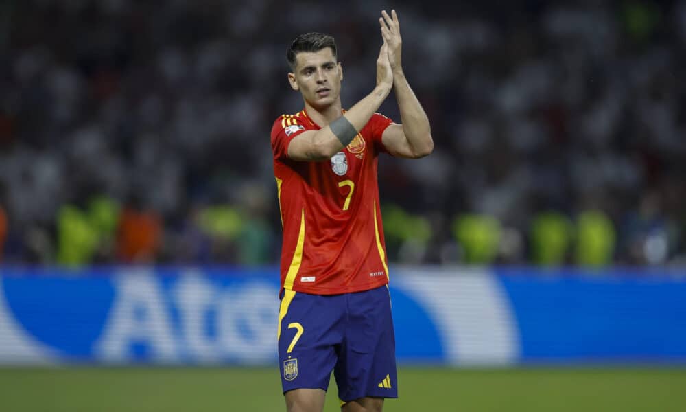 El delantero del AC Milan Álvaro Morata regresa a la selección española para los partidos frente a Dinamarca y Serbia, de la Liga de las Naciones. EFE /Alberto Estévez