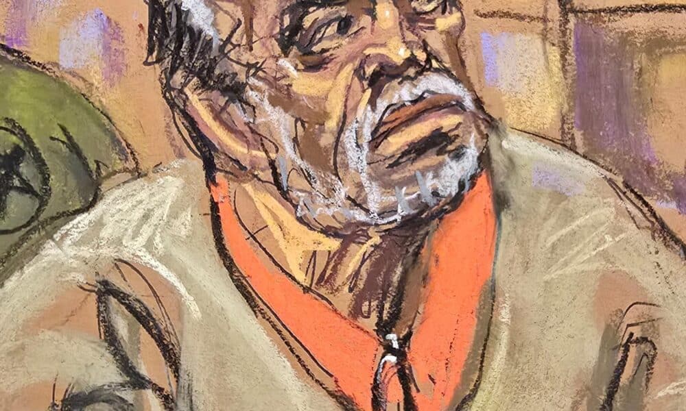 Fotografía de un dibujo realizado por la artista Jane Rosenberg del narcotraficante mexicano Ismael 'el Mayo' Zambada durante el juicio realizado en el Tribunal Federal de Brooklyn este viernes 18 de octubre en Nueva York (Estados Unidos). EFE/ Jane Rosenberg