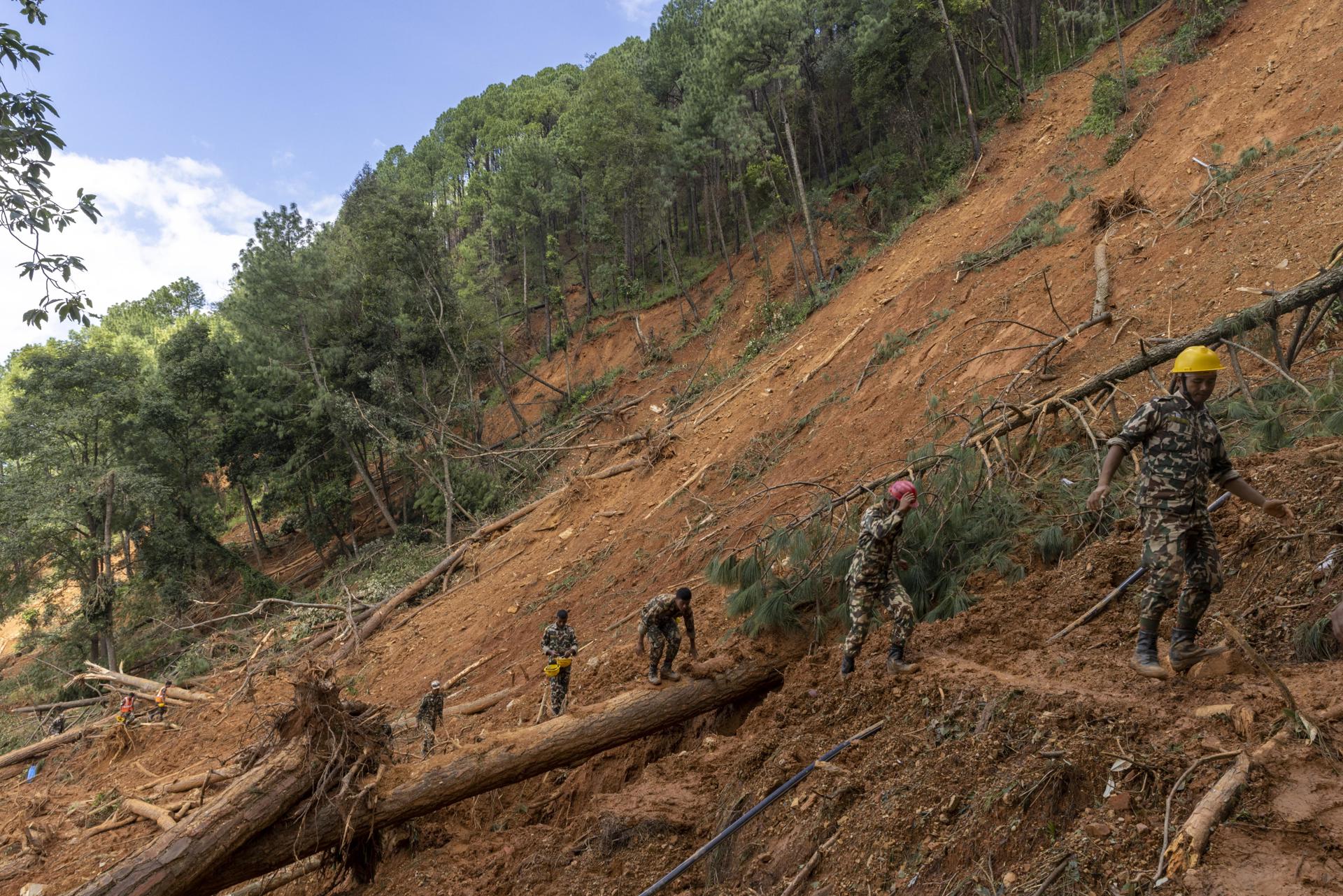 EFE/EPA/NARENDRA SHRESTHA