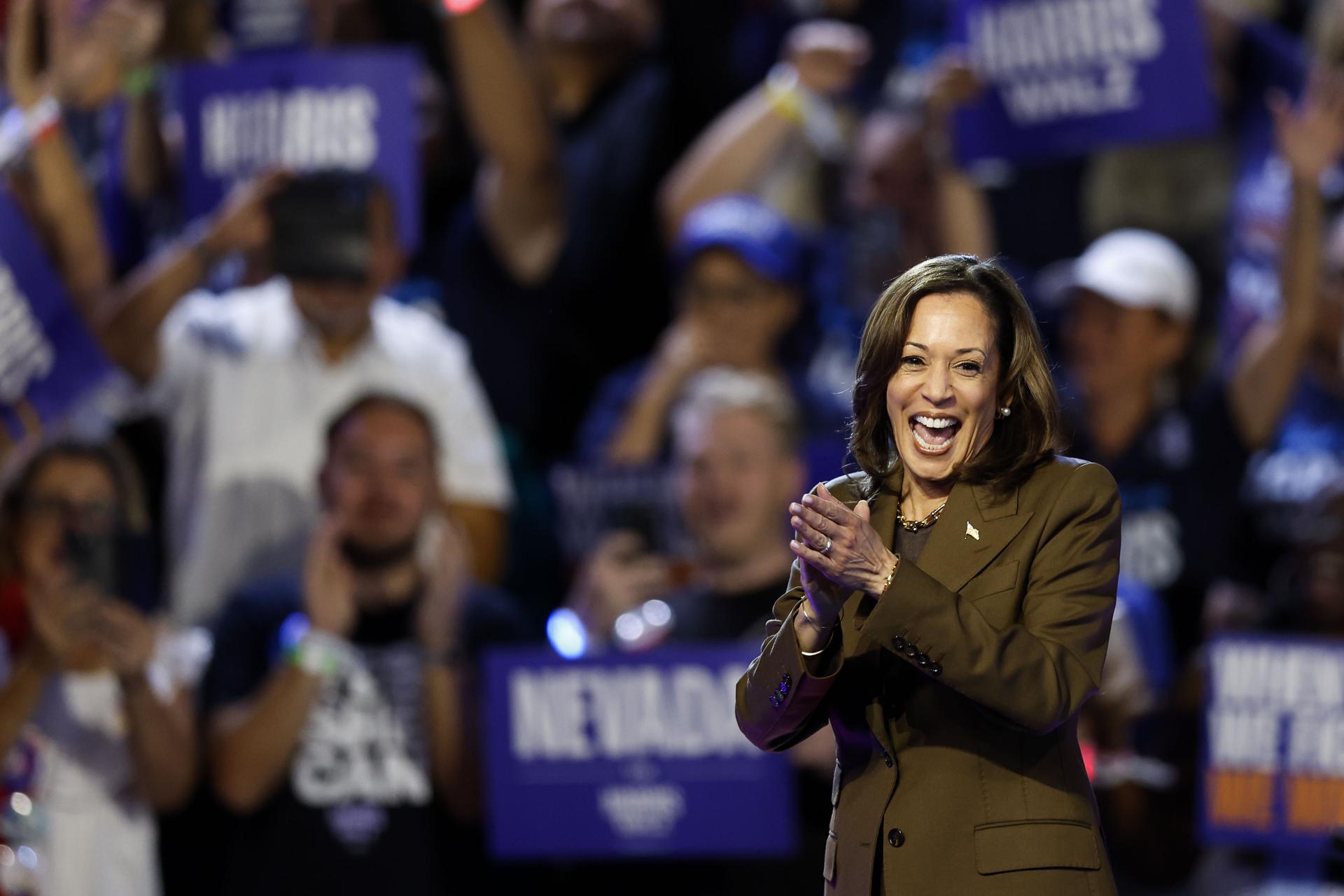 Fotografía de la vicepresidenta de EE.UU. y candidata demócrata, Kamala Harris. EFE/Caroline Brehman