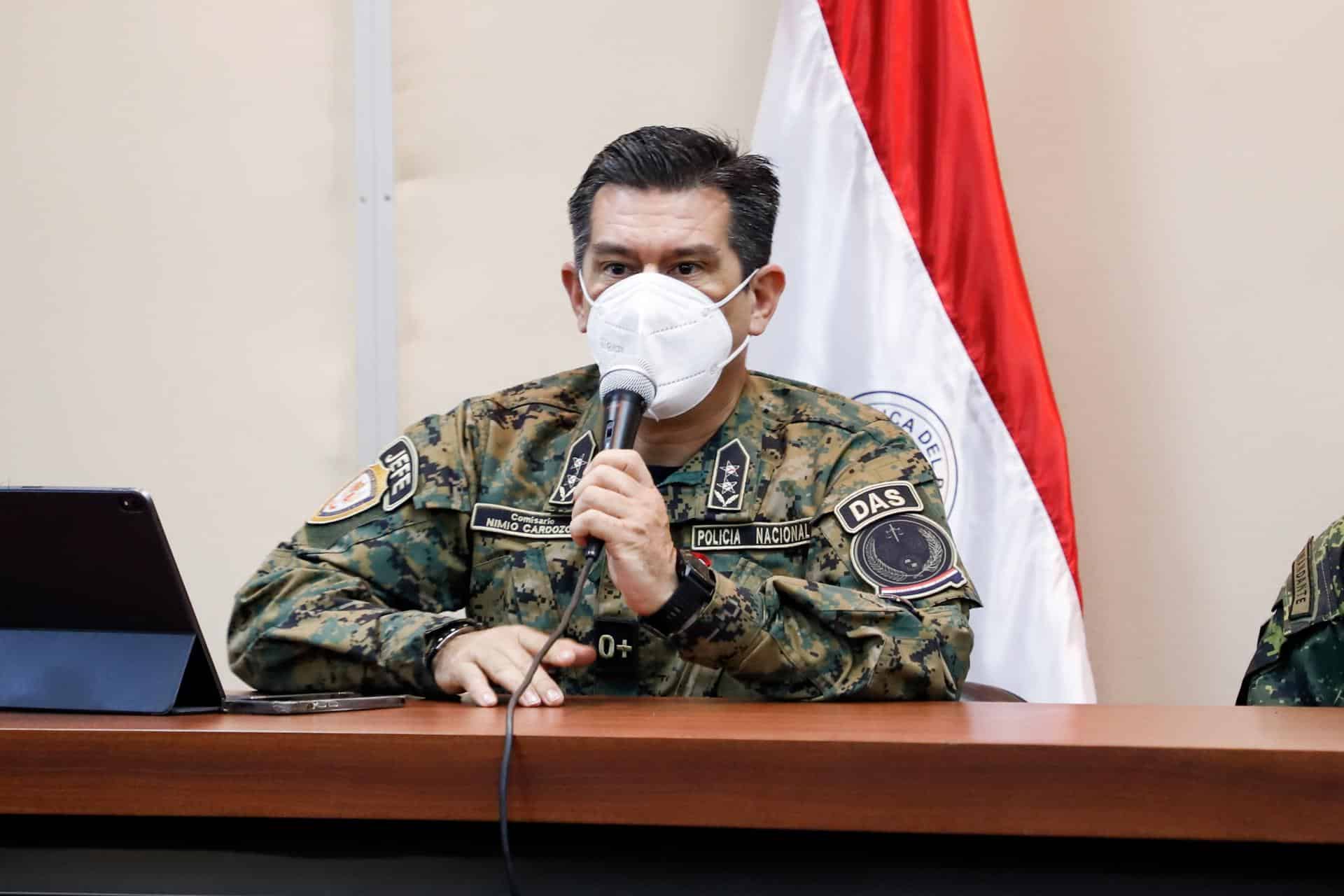 Fotografía de archivo en donde se ve a Nimio Cardozo, comisario del Departamento de Antisecuestros de Personas de la Policía Nacional de Paraguay. EFE/ Nathalia Aguilar