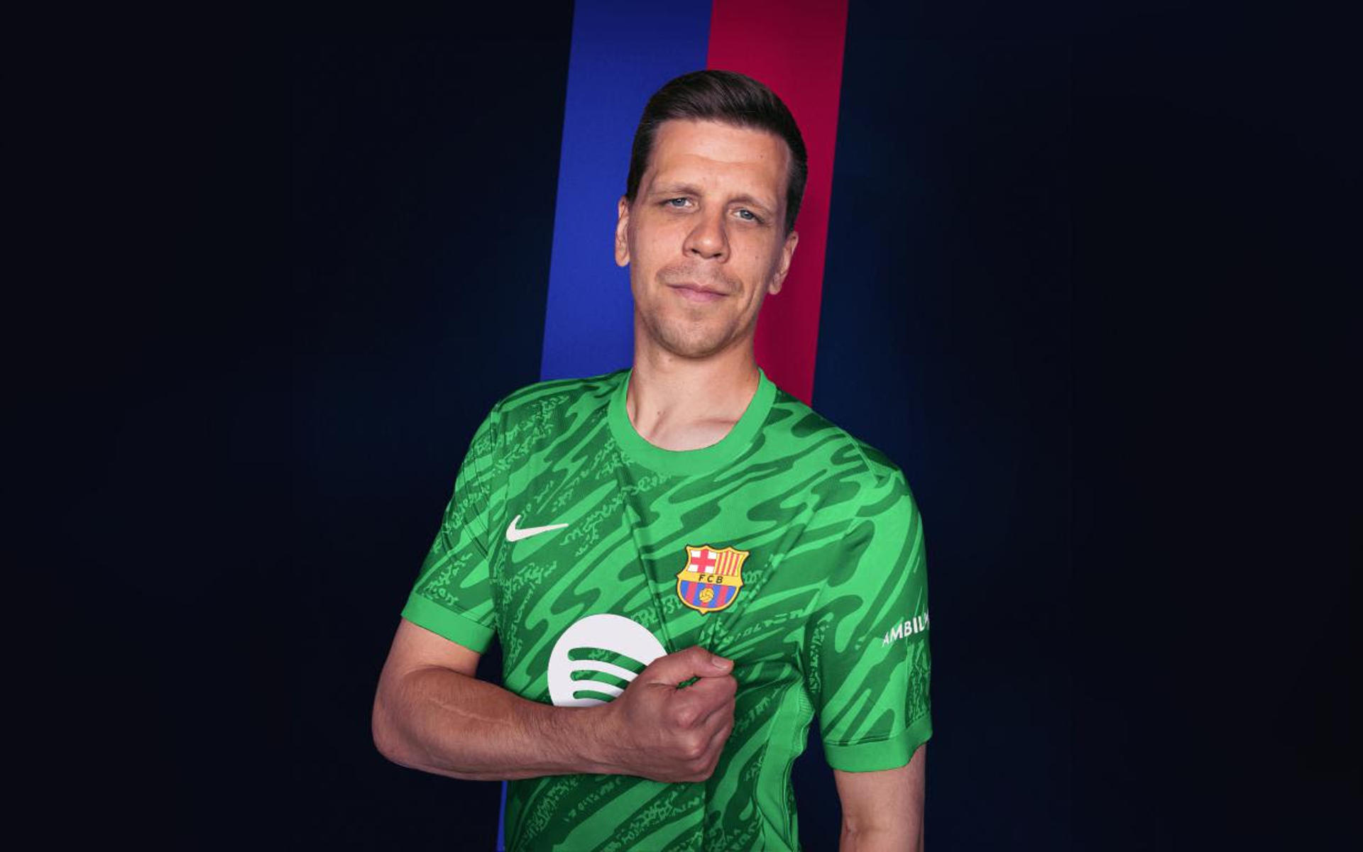 El Barcelona anunció este miércoles la contratación, hasta el 30 de junio de 2025, del portero polaco Wojciech Szczesny, que cubrirá la baja del alemán Marc-André ter Stegen, lesionado de gravedad en el tendón rotuliano de su rodilla derecha. EFE/FC BARCELONA